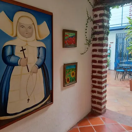 En El Centro Historico Hpt-8 Con Desayuno Y Piscina